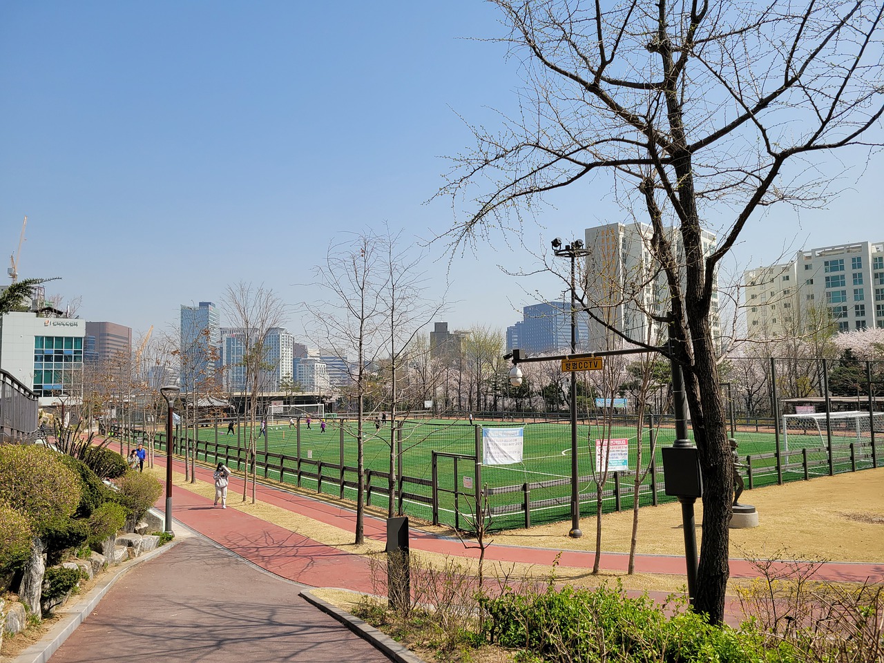 仅标志着新 仅标志着新